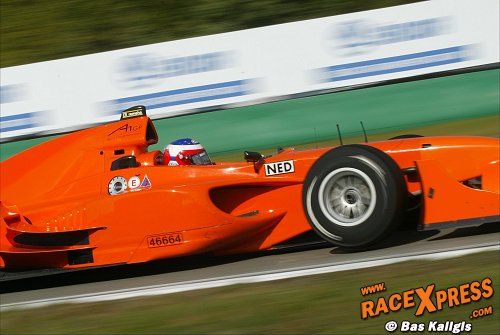 Jeroen Bleekemolen negende in mainrace